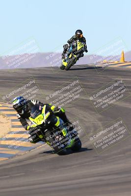 media/Jan-10-2025-CVMA Friday Practice (Fri) [[489e0da257]]/Group 4 and Trackday/Session 3 (Turns 9 and 10)/